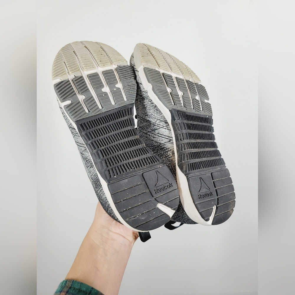 Reebok Speed Her TR Black and Gray Athletic Shoes, Size 5 - Picture 4 of 5